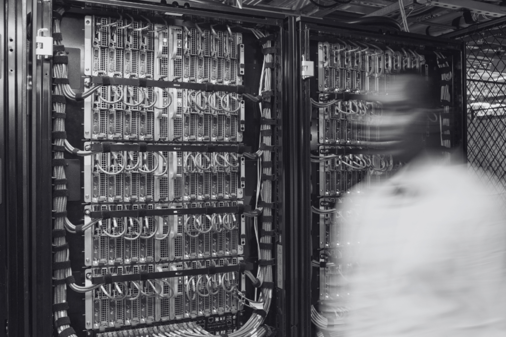 Apa itu Server Pengertian, Jenis, Fungsi, dan Cara Kerja ... Jasa Pembuatan Website Semarang