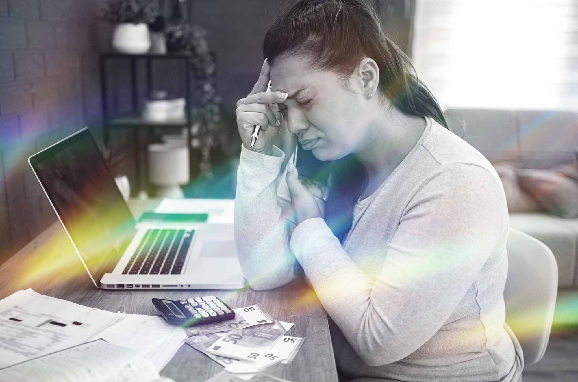 website murah vs mahal